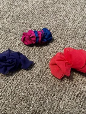 Kids Fabric Hair barrette Set - Blue, Pink, Red